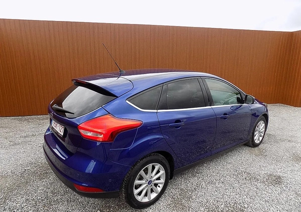 Ford Focus cena 37900 przebieg: 142000, rok produkcji 2015 z Świdnik małe 497